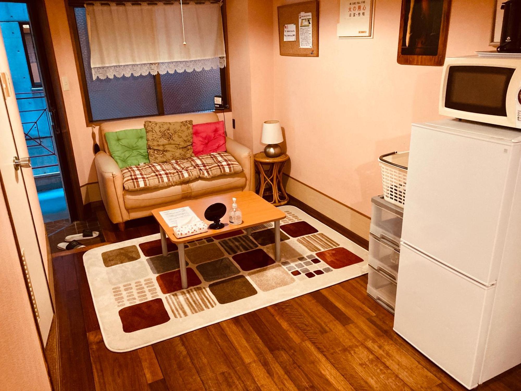 Hostel Hakuseiso Naha Extérieur photo